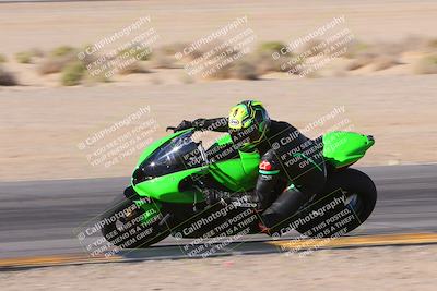 media/Dec-10-2023-SoCal Trackdays (Sun) [[0ce70f5433]]/Turn 9 Inside Set 2 (1115am)/